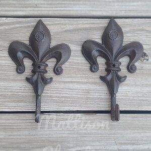 2 Fleur de Lis Cast Iron Hook Towel Hat Coat Key Rack